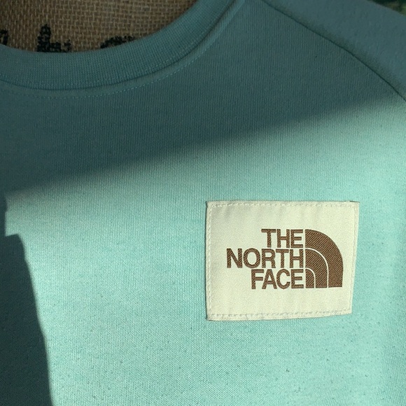 Northface crewneck - Picture 2 of 3